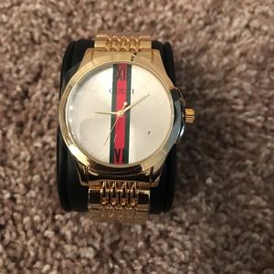 Gucci watch for men brand new